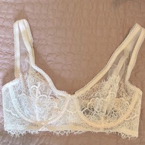 Victoria’s Secret’s White Lace Bra